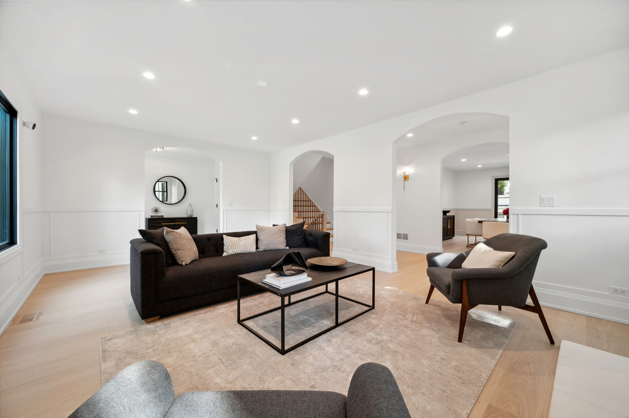 611 Abbotsford Road