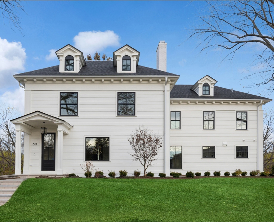 611 Abbotsford Road