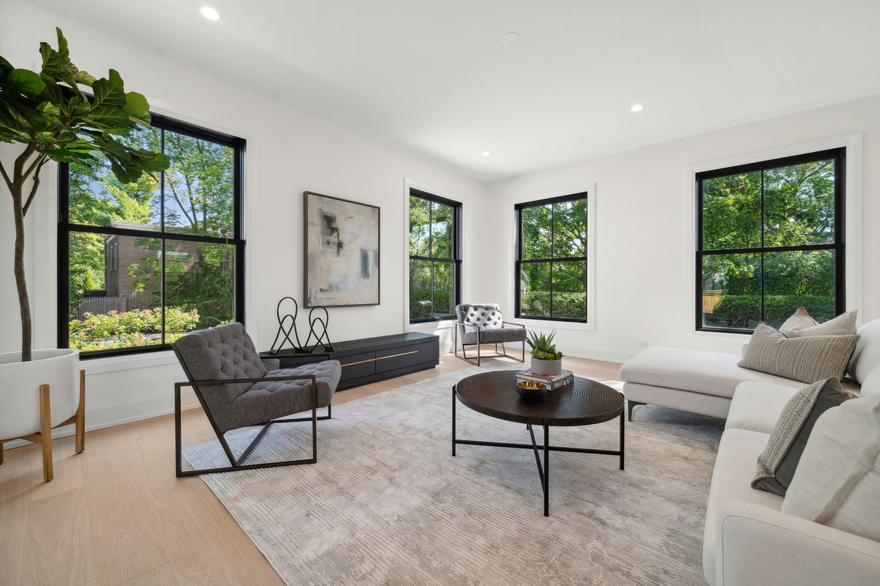 611 Abbotsford Road