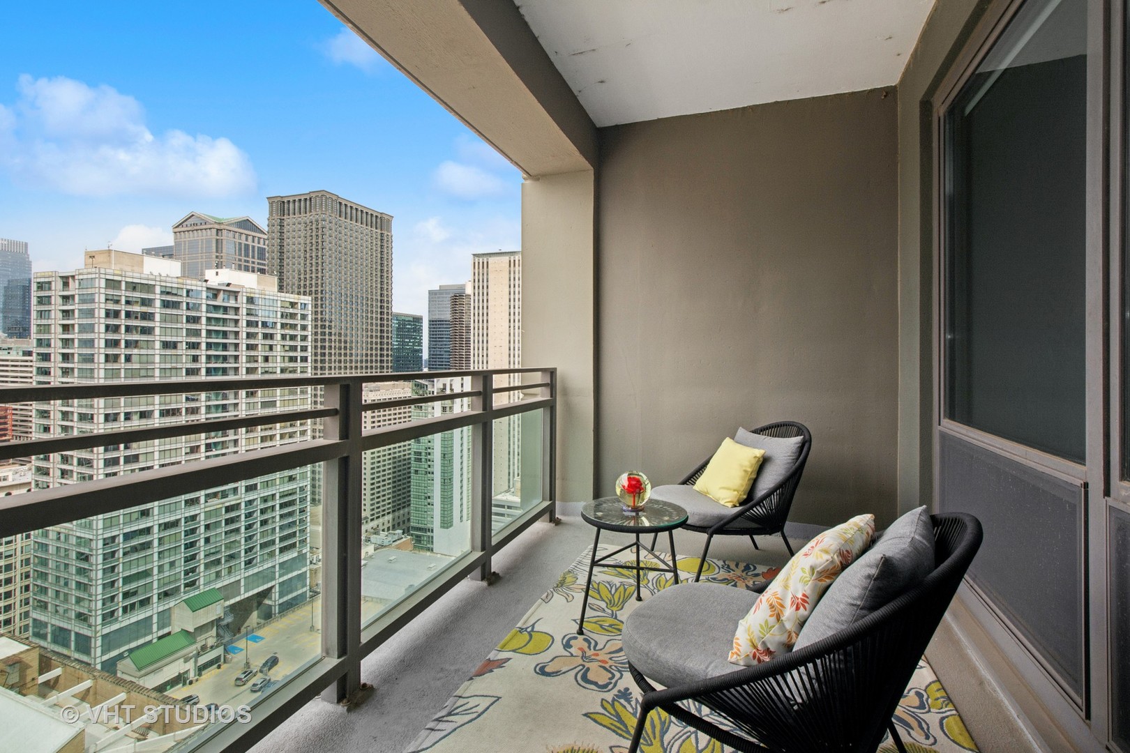 130 N Garland Court Unit: 3204