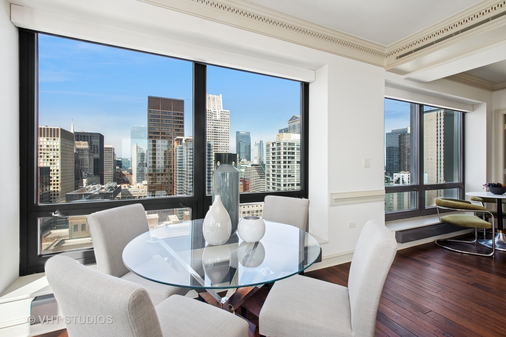 130 N Garland Court Unit: 3204