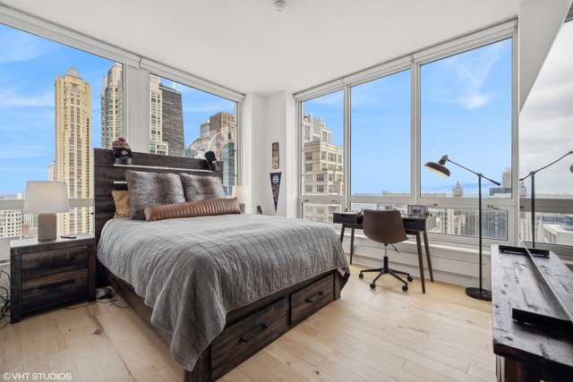 55 E Erie Street Unit: 3703-3803