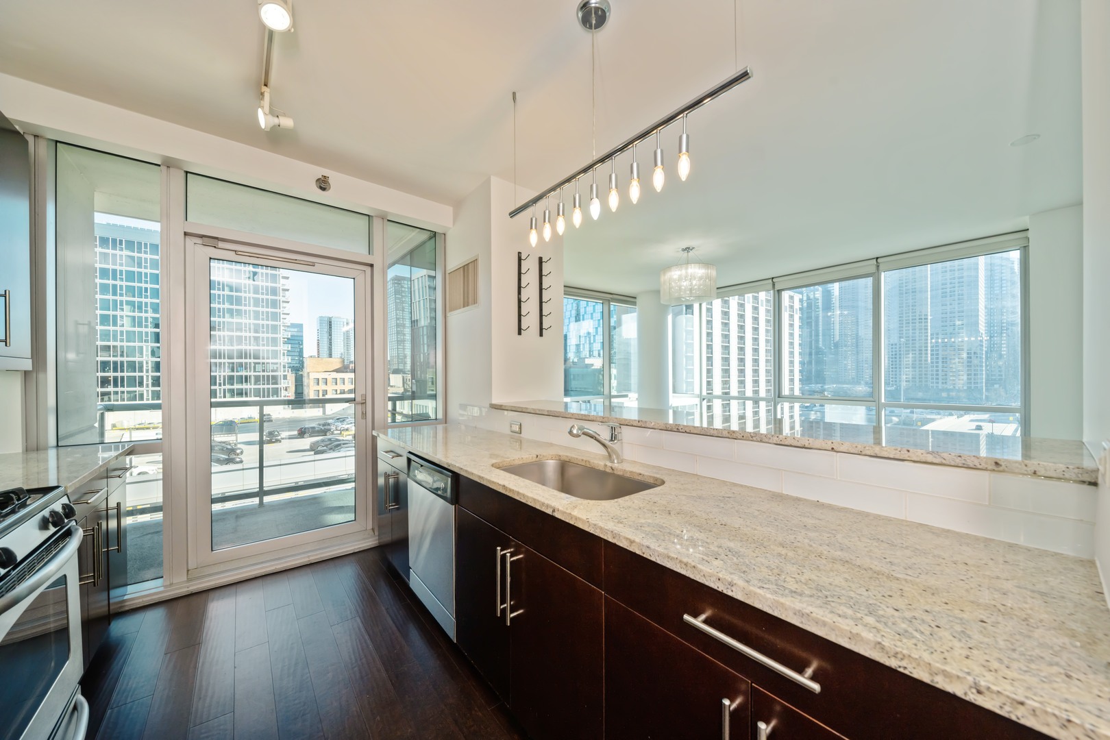 123 S GREEN Street Unit: 703B