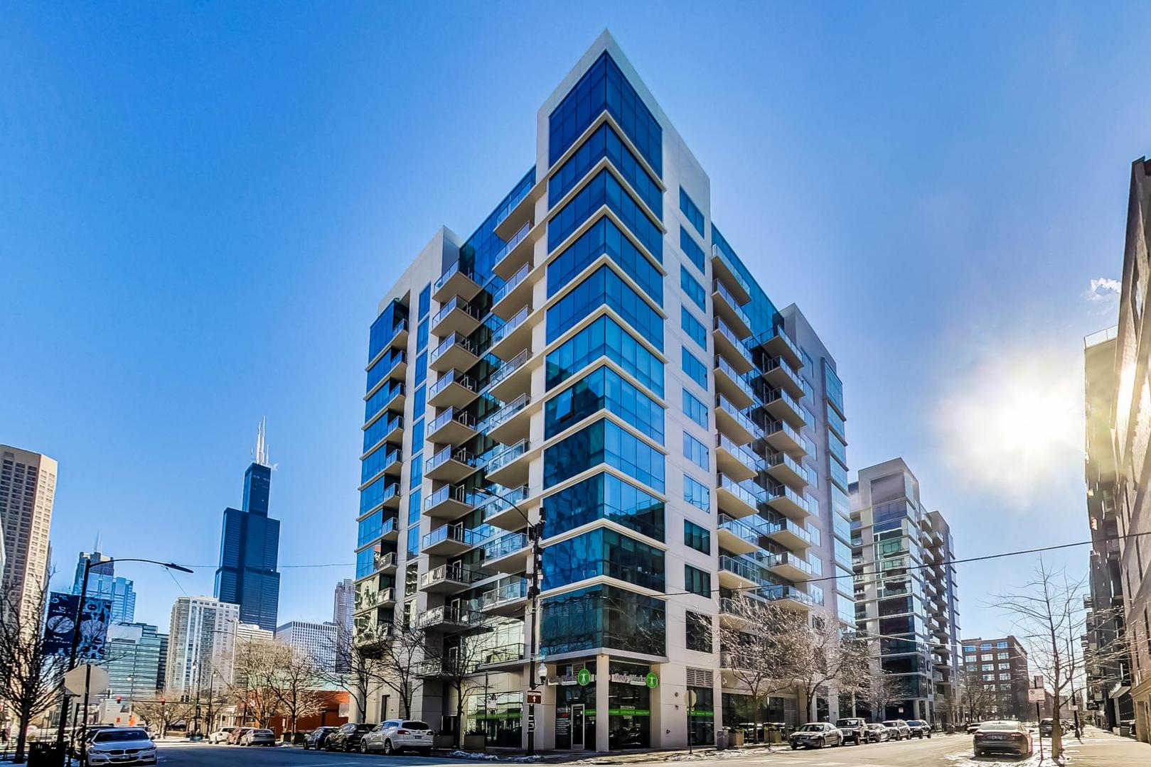 123 S GREEN Street Unit: 703B