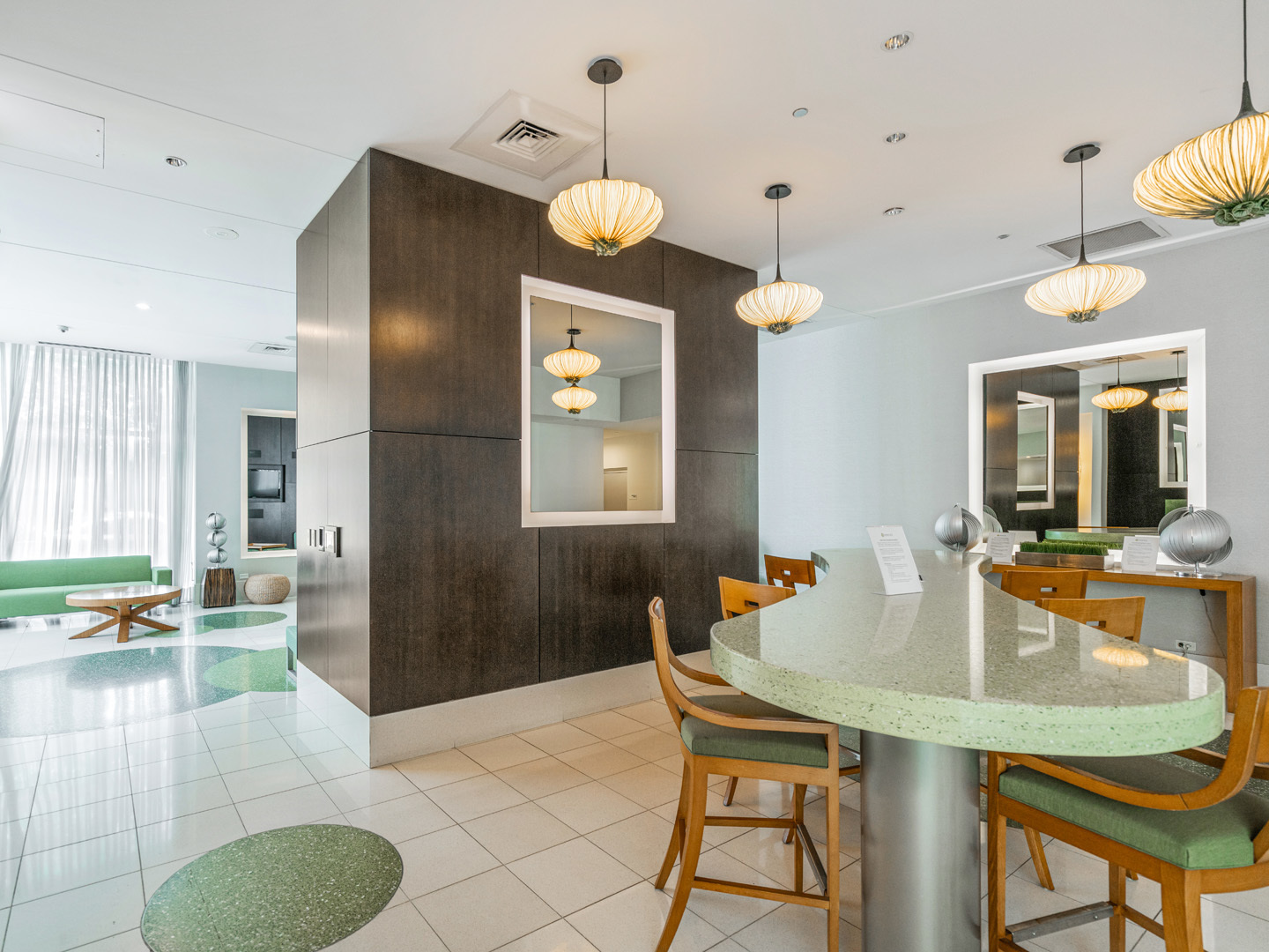 123 S GREEN Street Unit: 703B