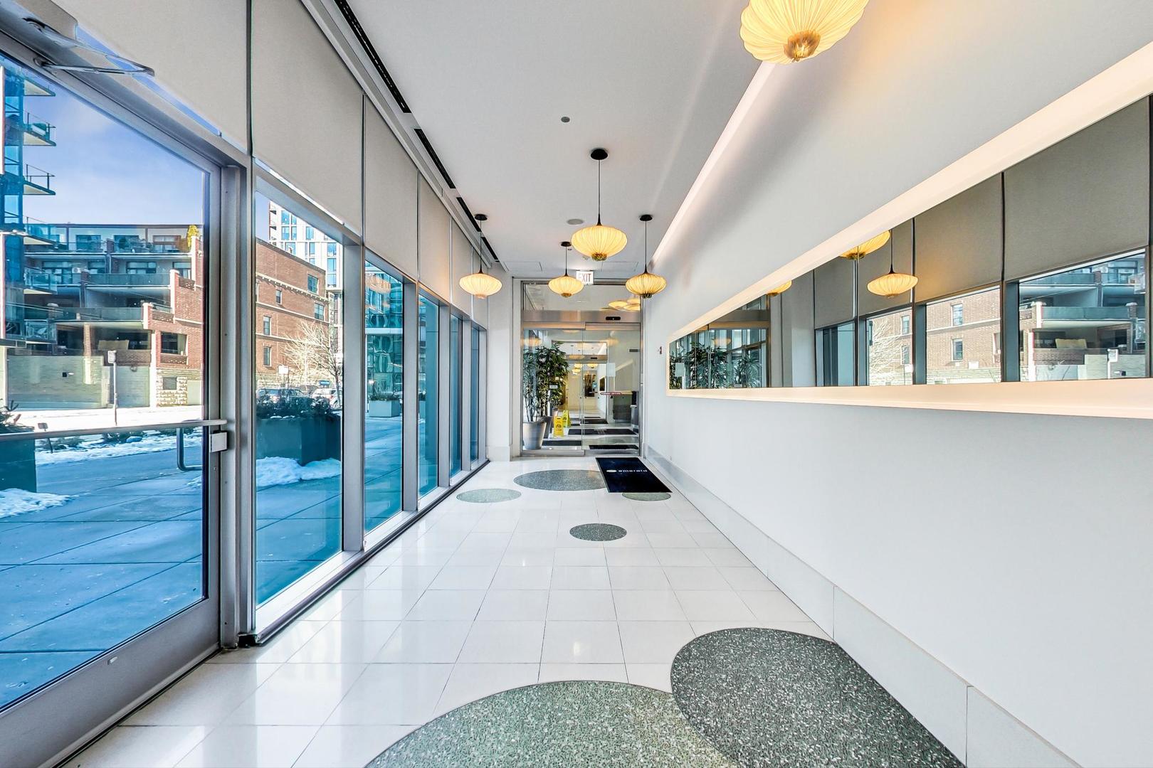 123 S GREEN Street Unit: 703B
