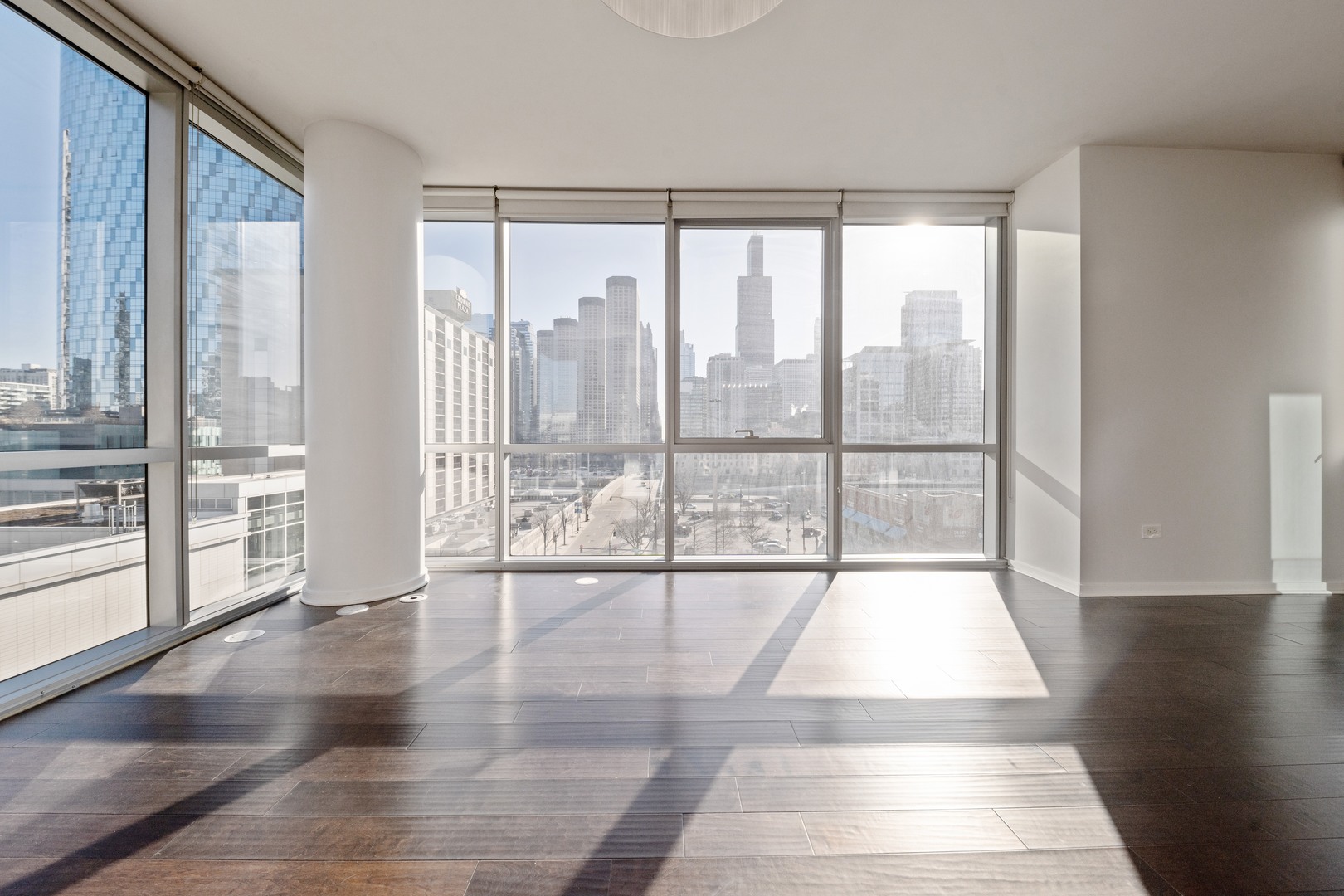 123 S GREEN Street Unit: 703B