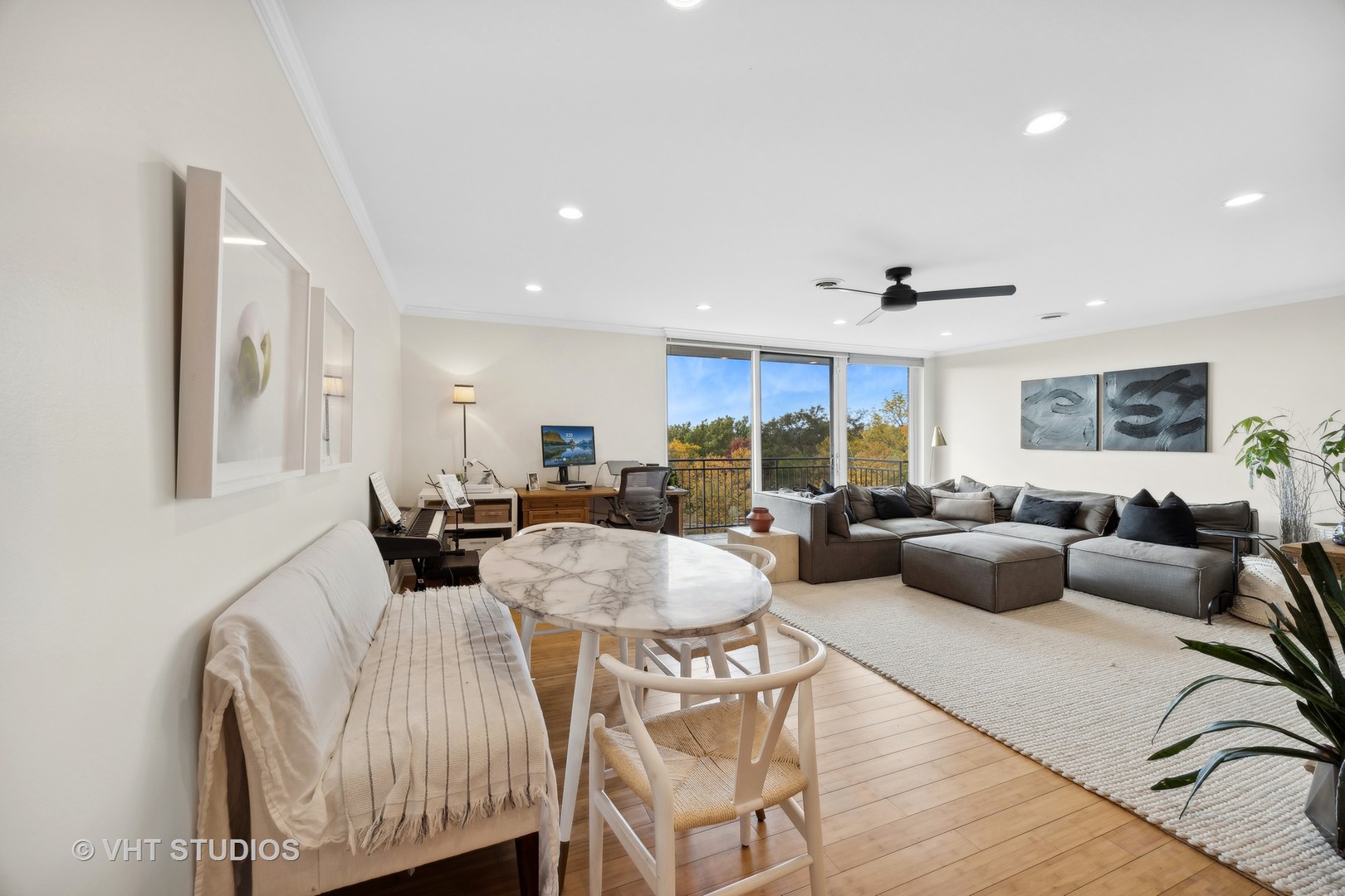 424 Park Avenue Unit: 602