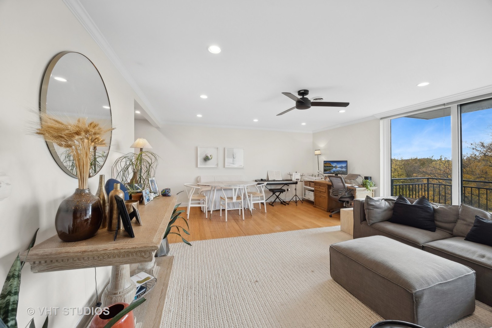 424 Park Avenue Unit: 602