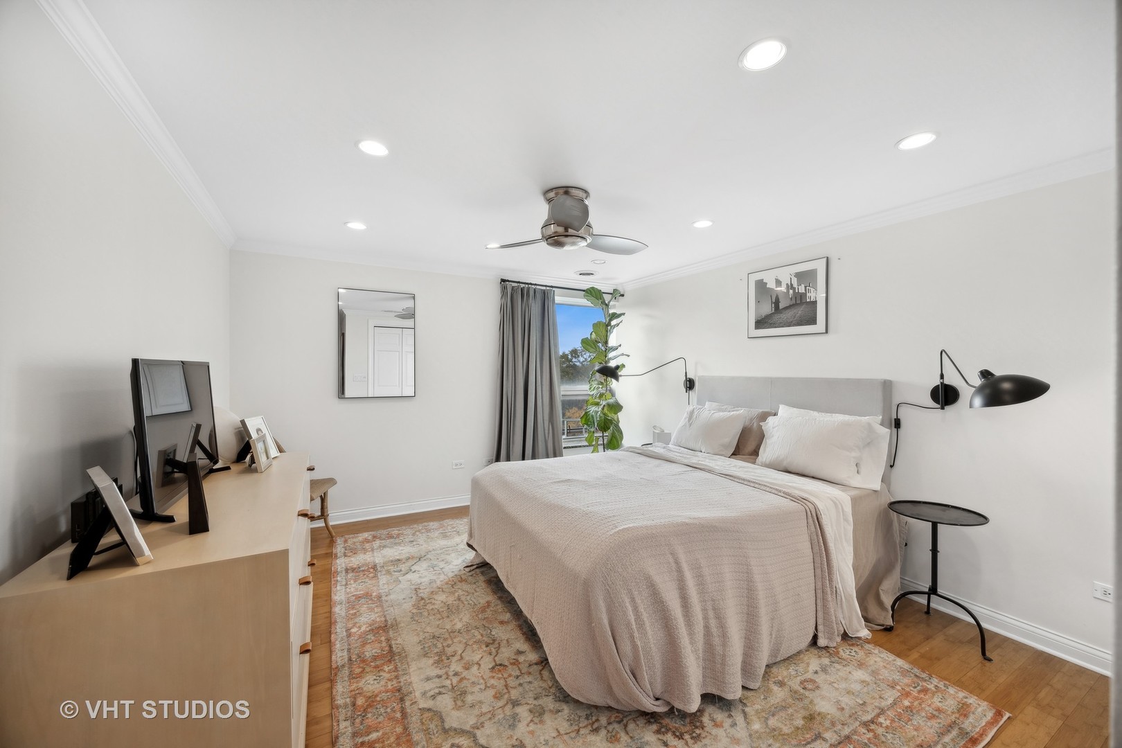 424 Park Avenue Unit: 602