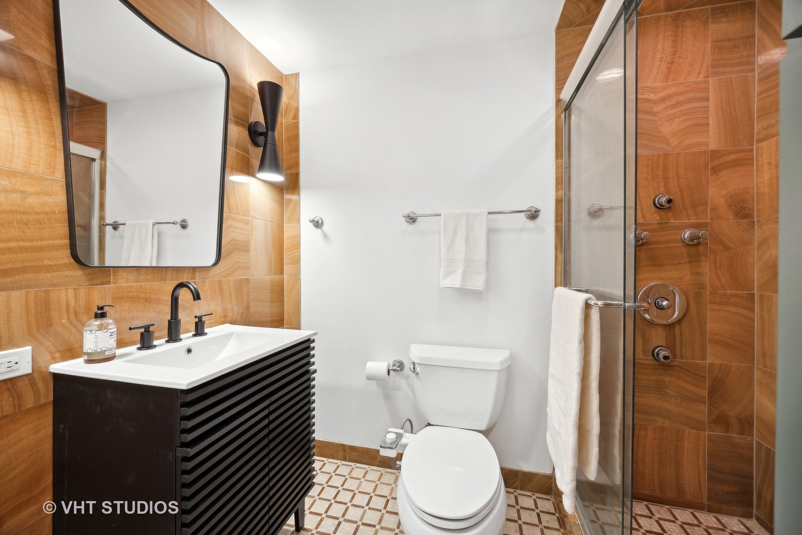 424 Park Avenue Unit: 602