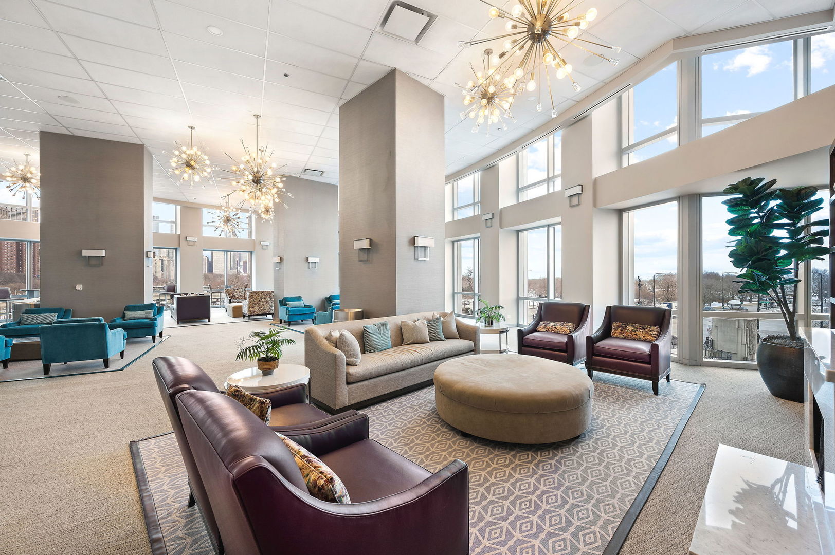 1211 S Prairie Avenue Unit: 6201