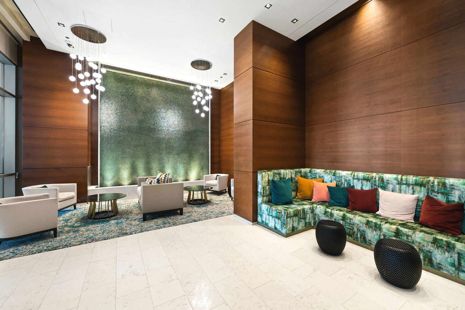 1211 S Prairie Avenue Unit: 6201