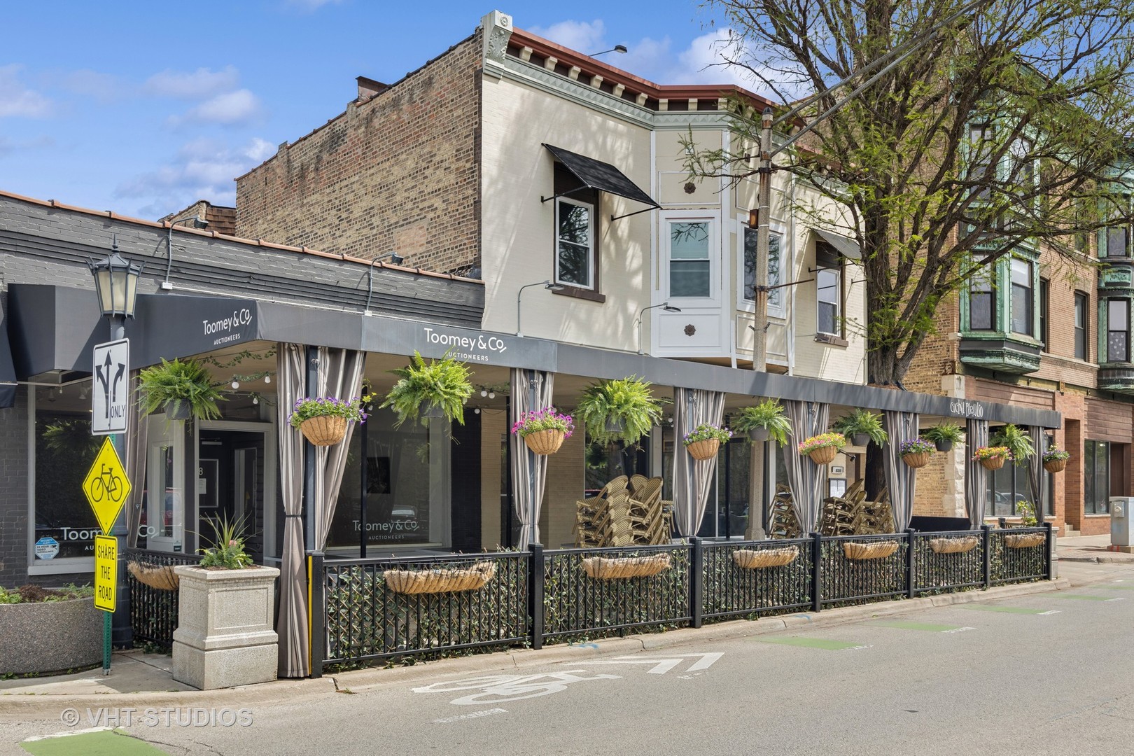 816 North Boulevard Unit: 2W