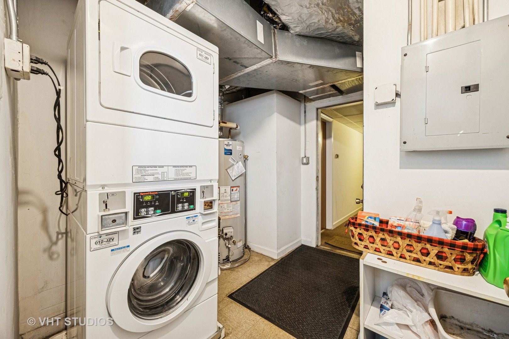 816 North Boulevard Unit: 2F