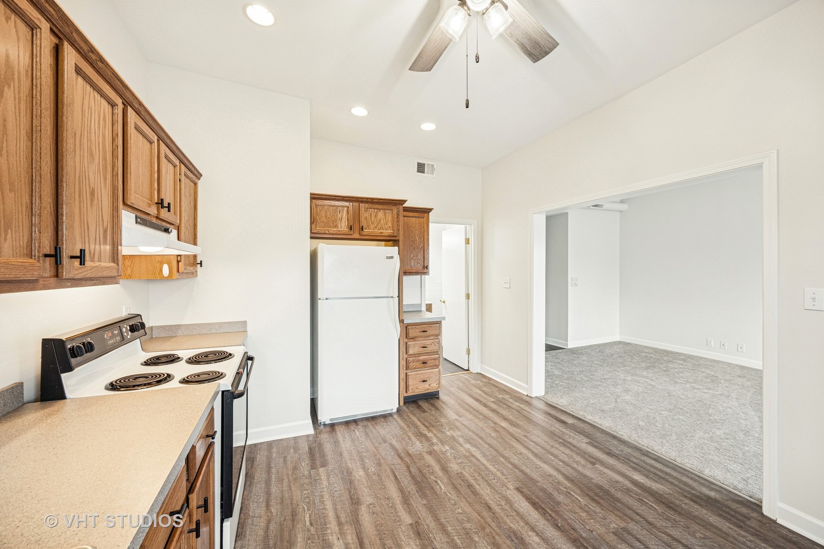 816 North Boulevard Unit: 2F