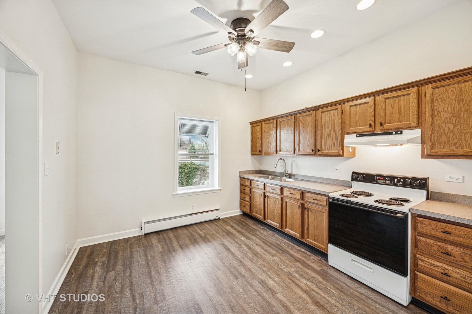 816 North Boulevard Unit: 2F