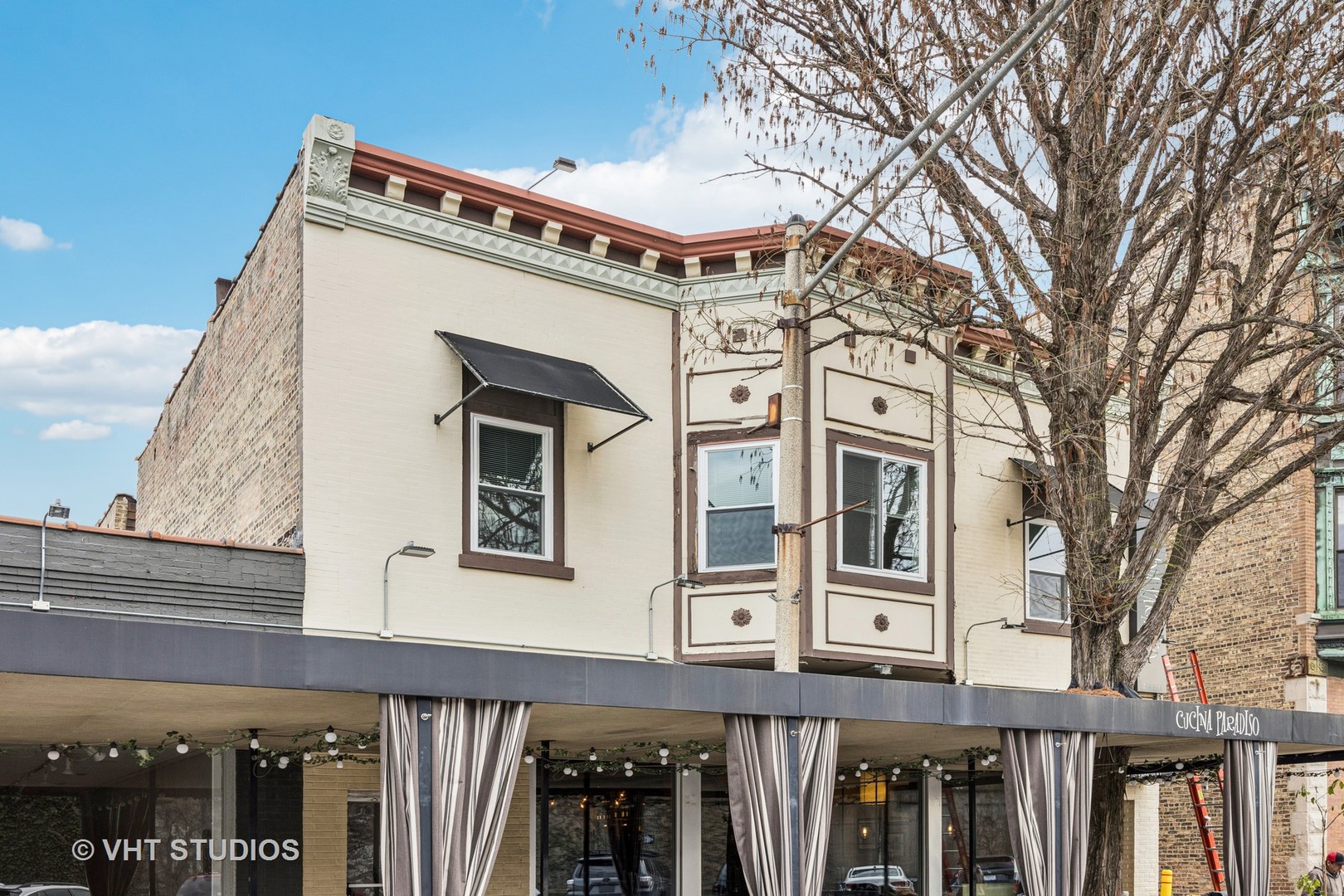 816 North Boulevard Unit: 2F