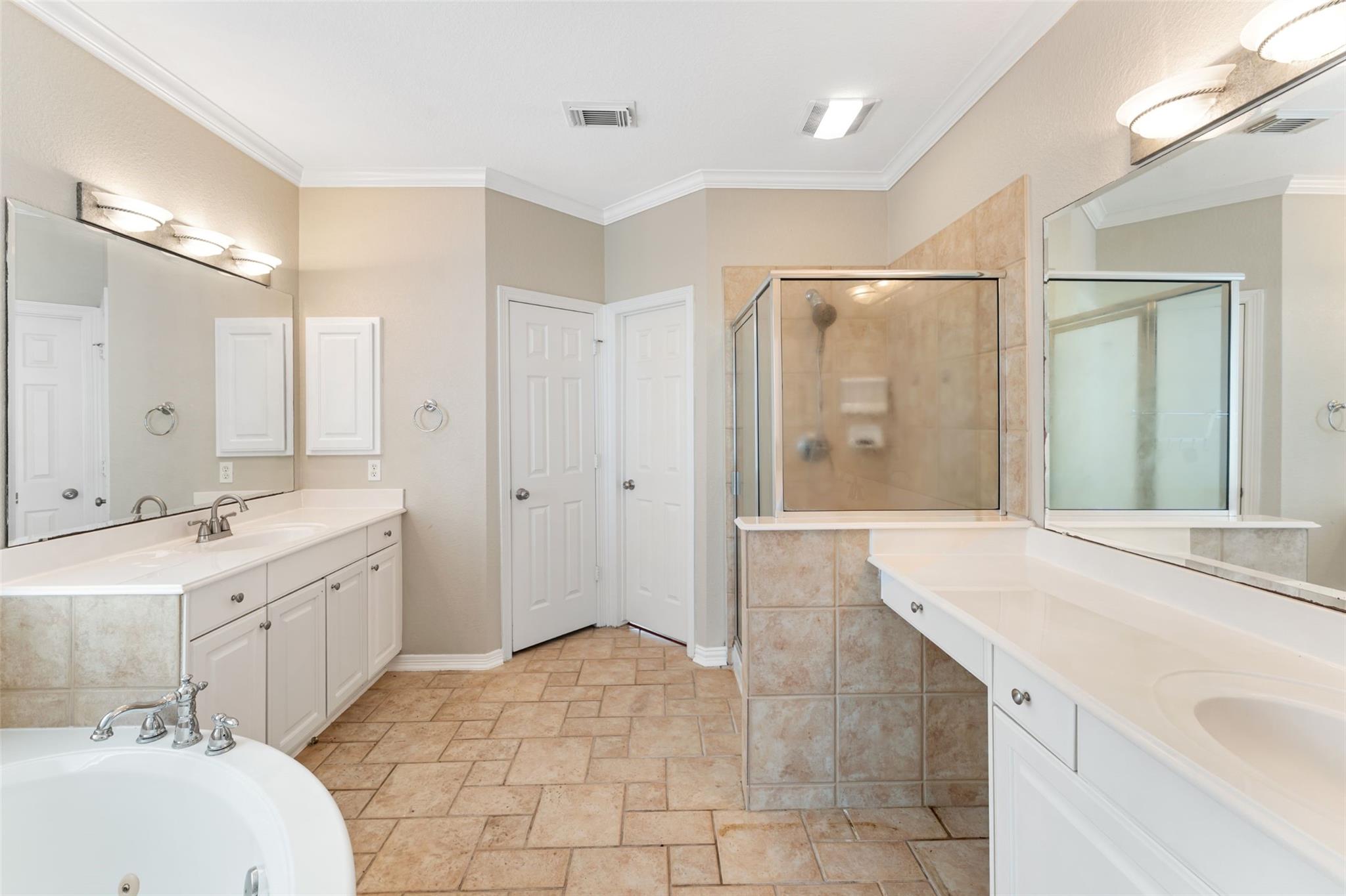 6518 Felicia Oaks Trail