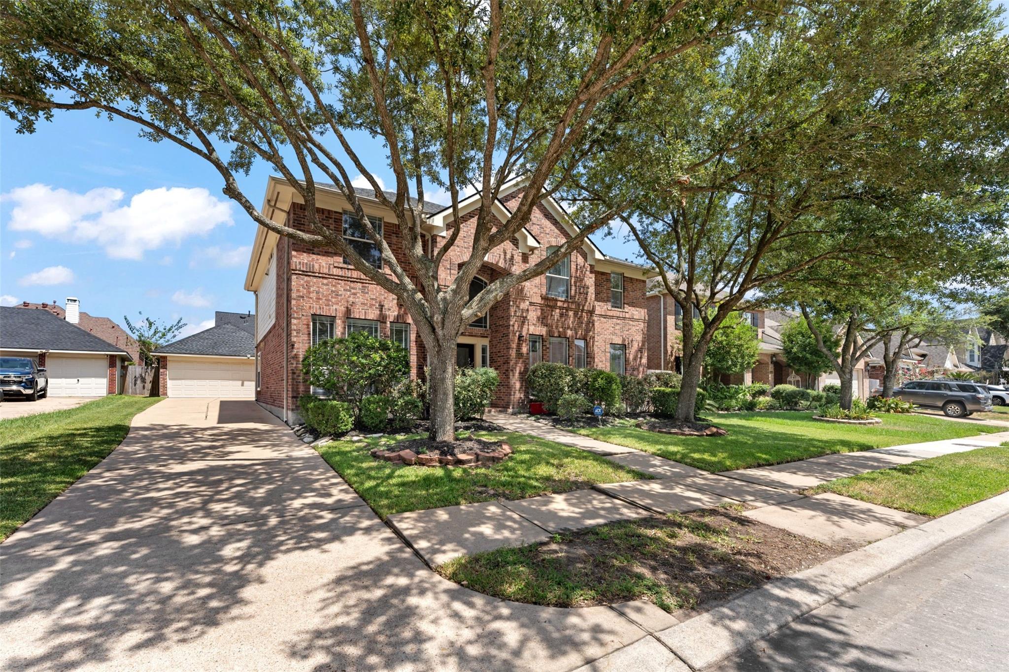 6518 Felicia Oaks Trail