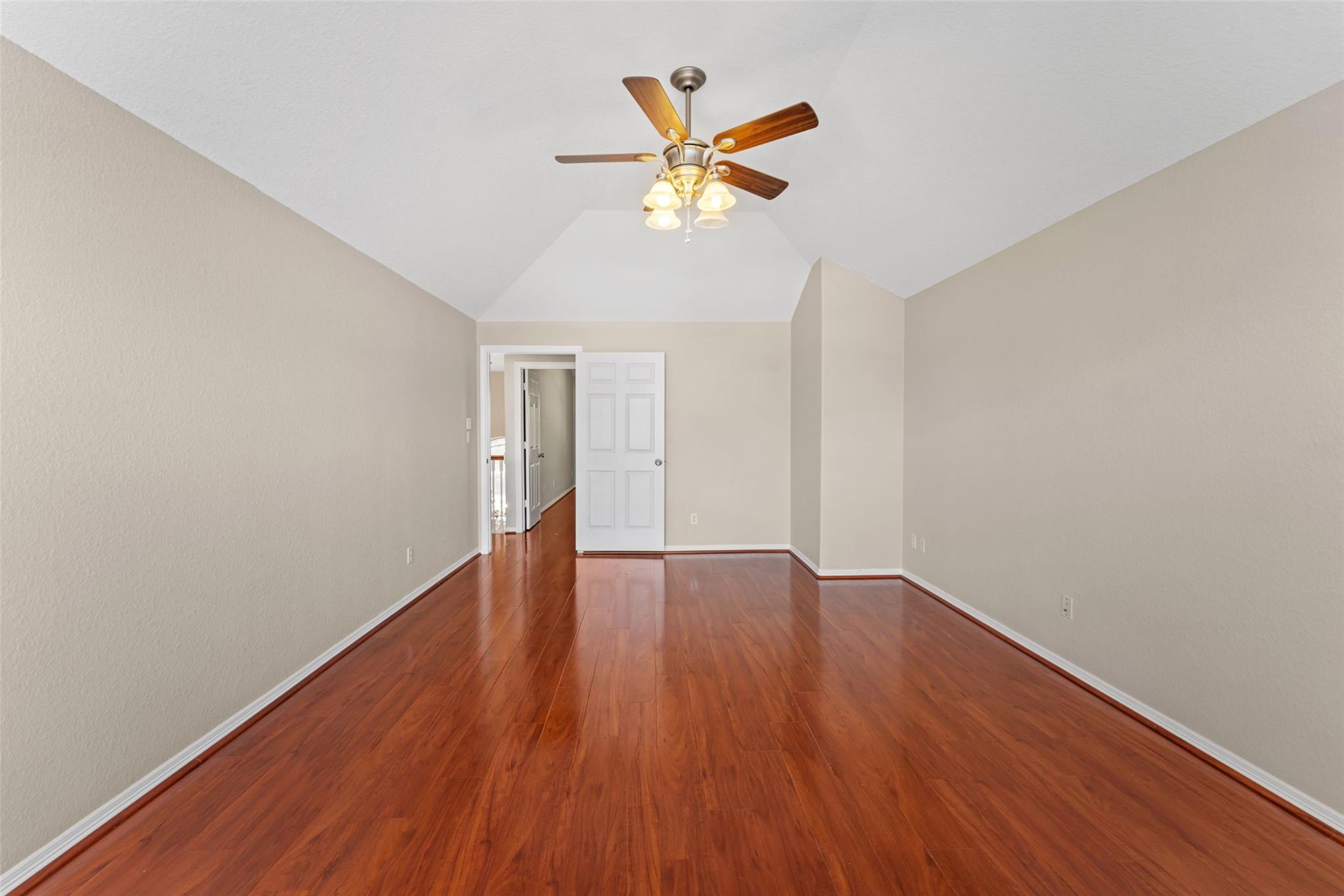 6518 Felicia Oaks Trail