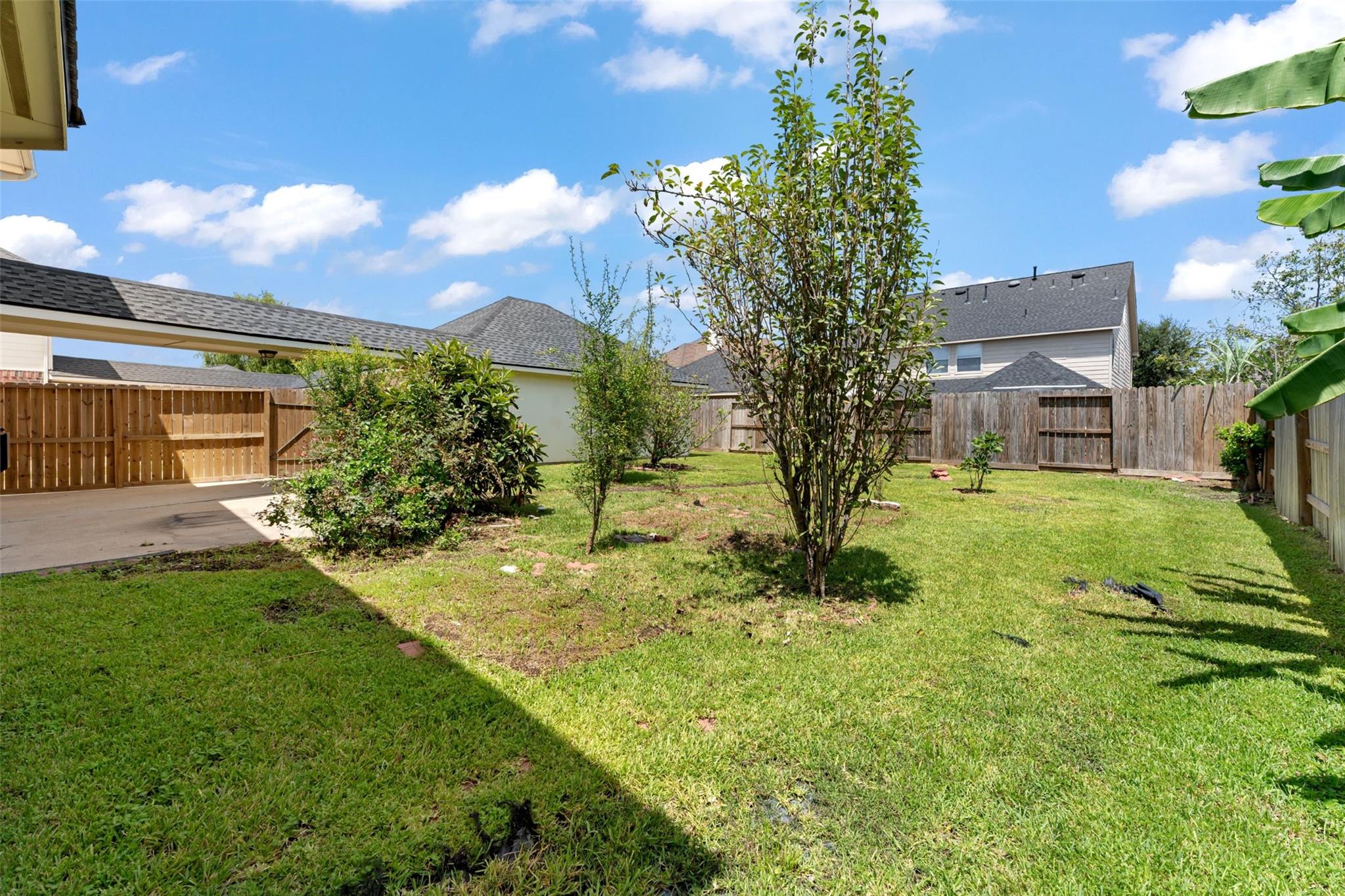 6518 Felicia Oaks Trail