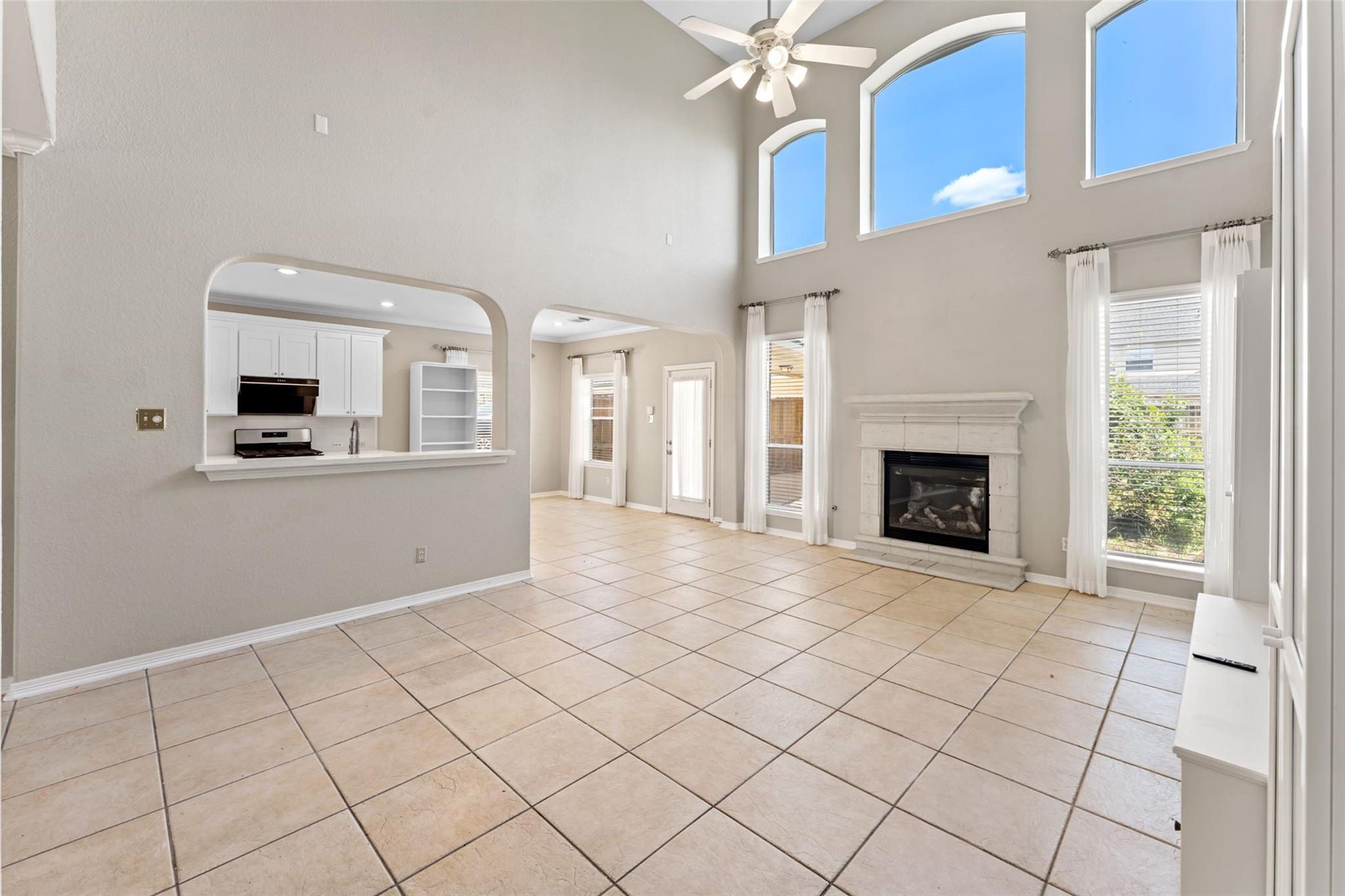 6518 Felicia Oaks Trail