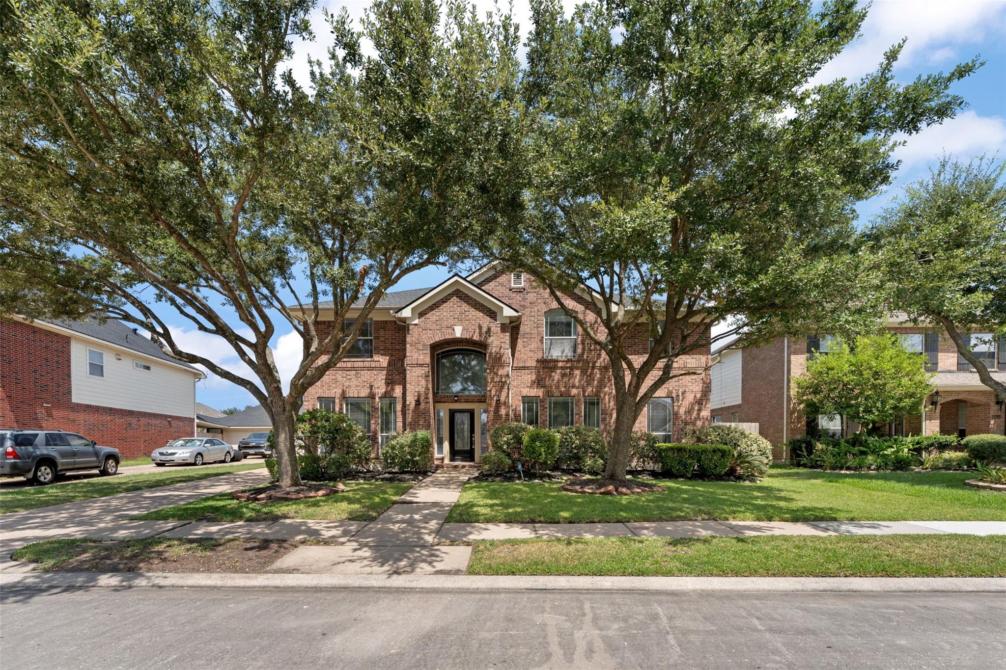 6518 Felicia Oaks Trail