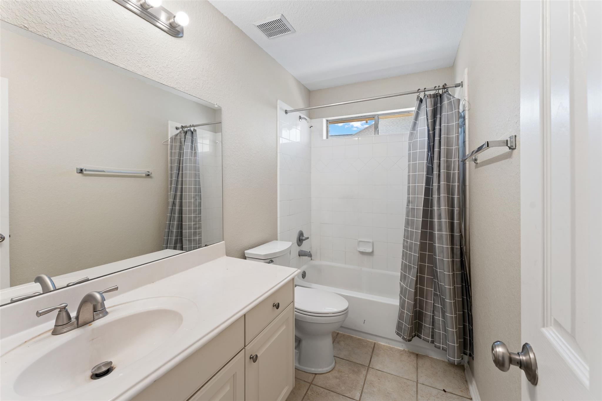 6518 Felicia Oaks Trail