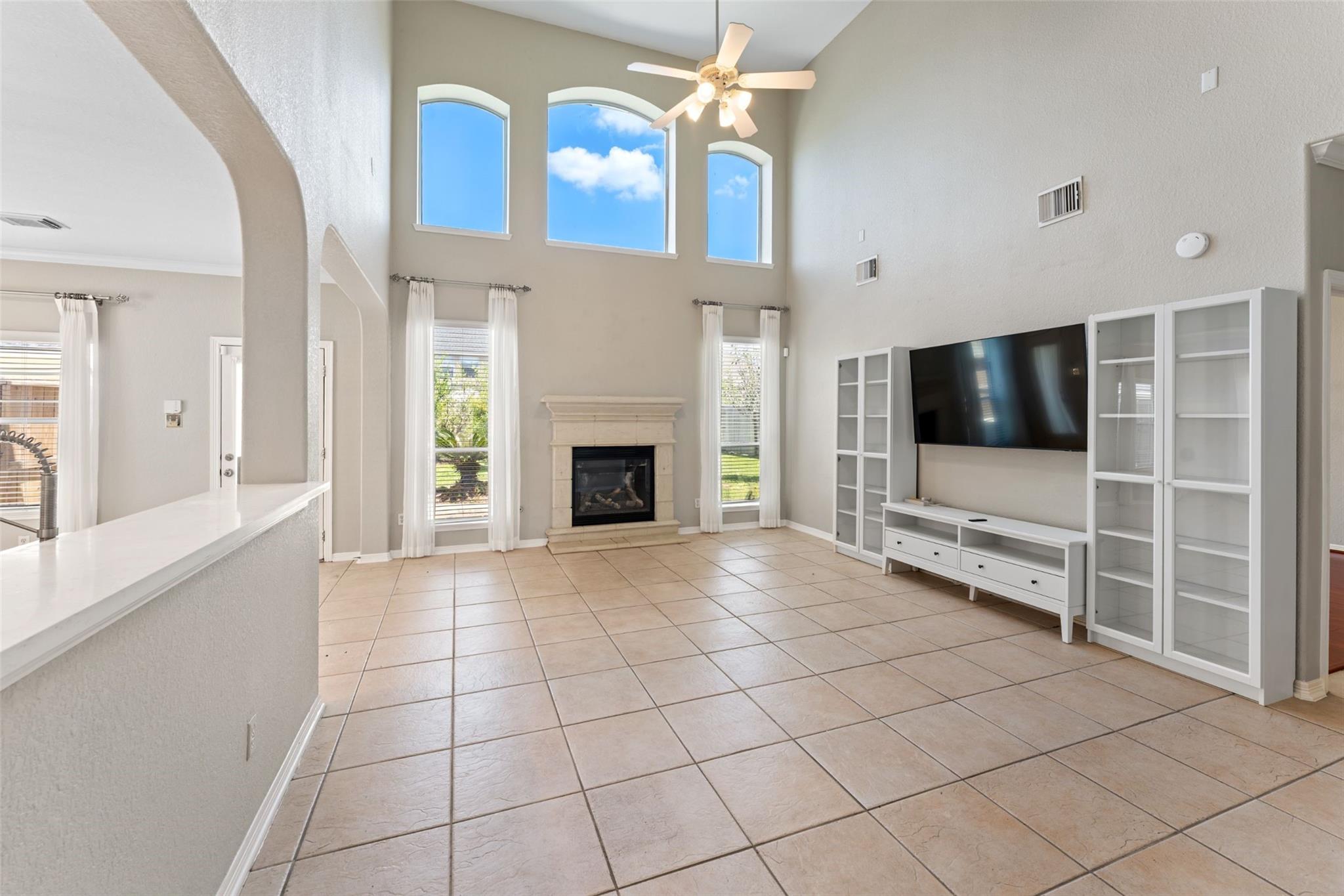 6518 Felicia Oaks Trail