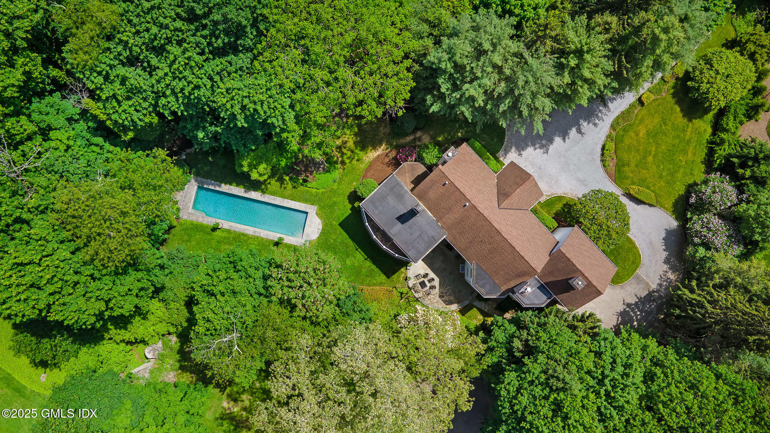 34 Edgewood Drive
