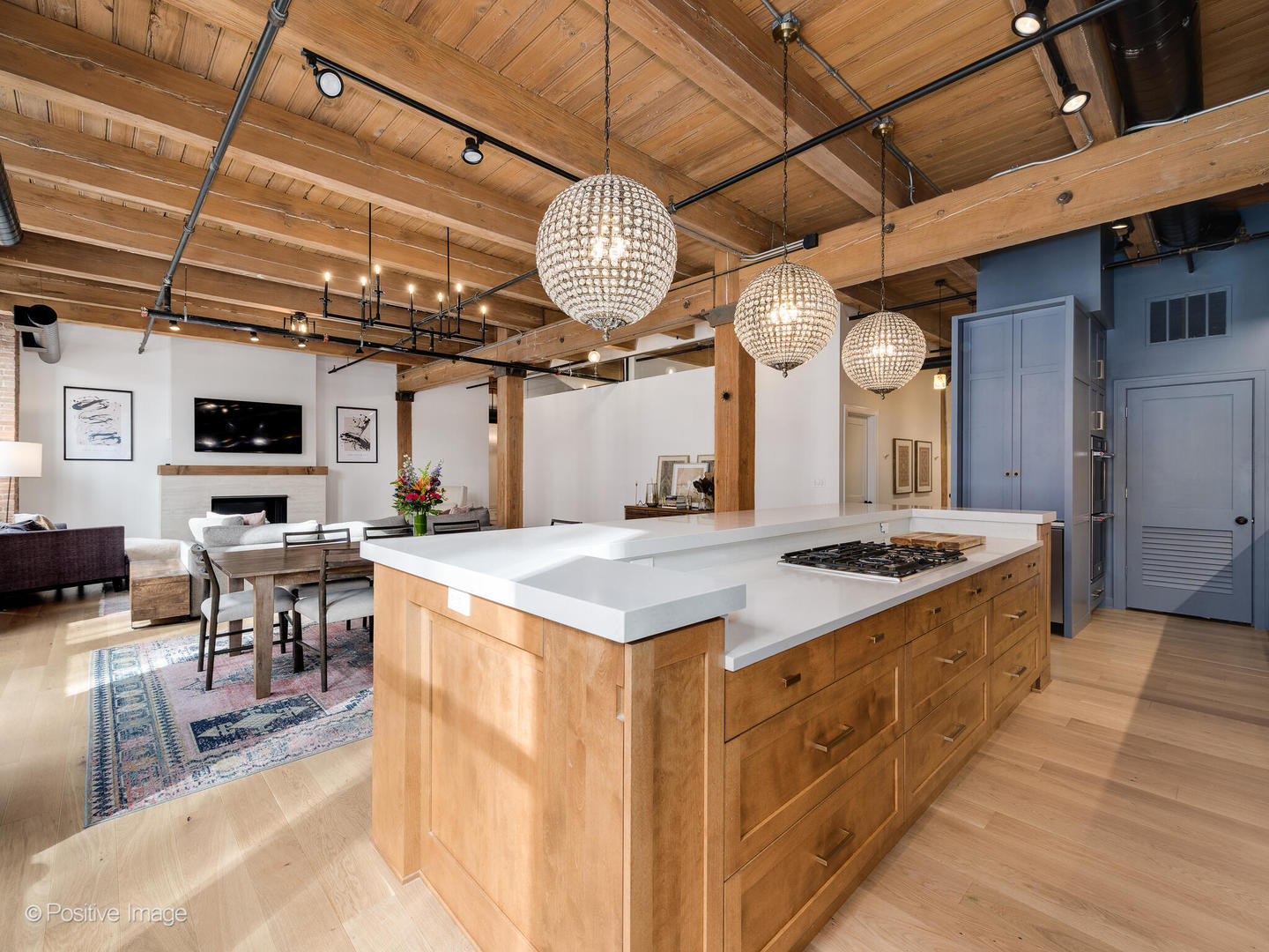 728 W Jackson Boulevard Unit: 221-222