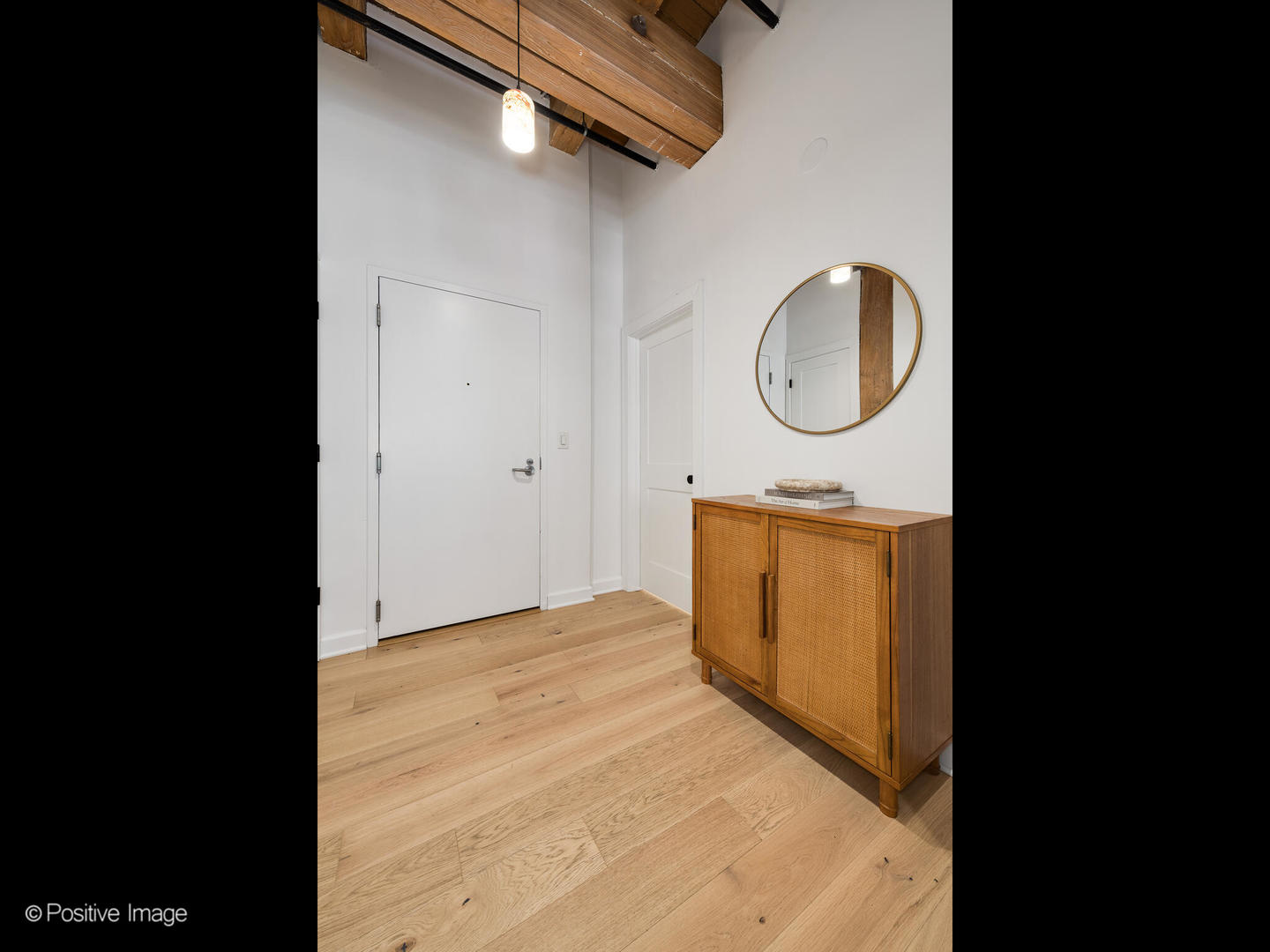 728 W Jackson Boulevard Unit: 221-222