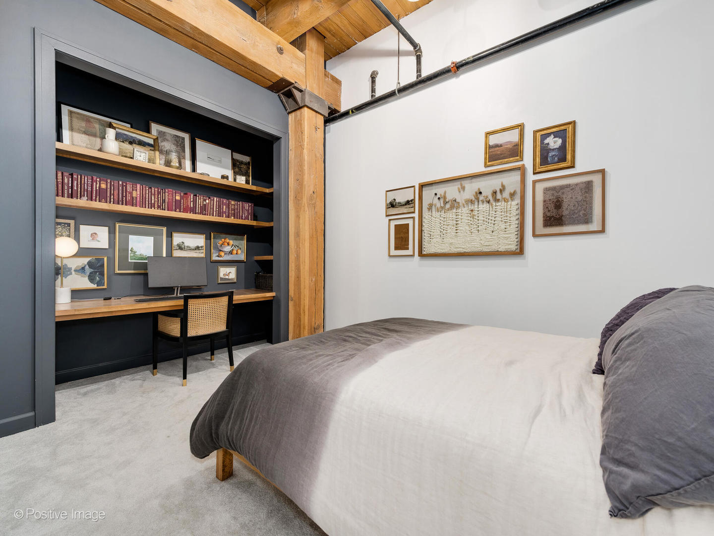 728 W Jackson Boulevard Unit: 221-222