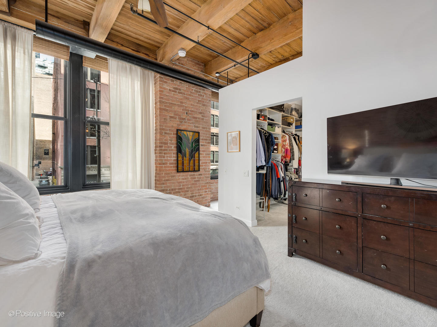 728 W Jackson Boulevard Unit: 221-222
