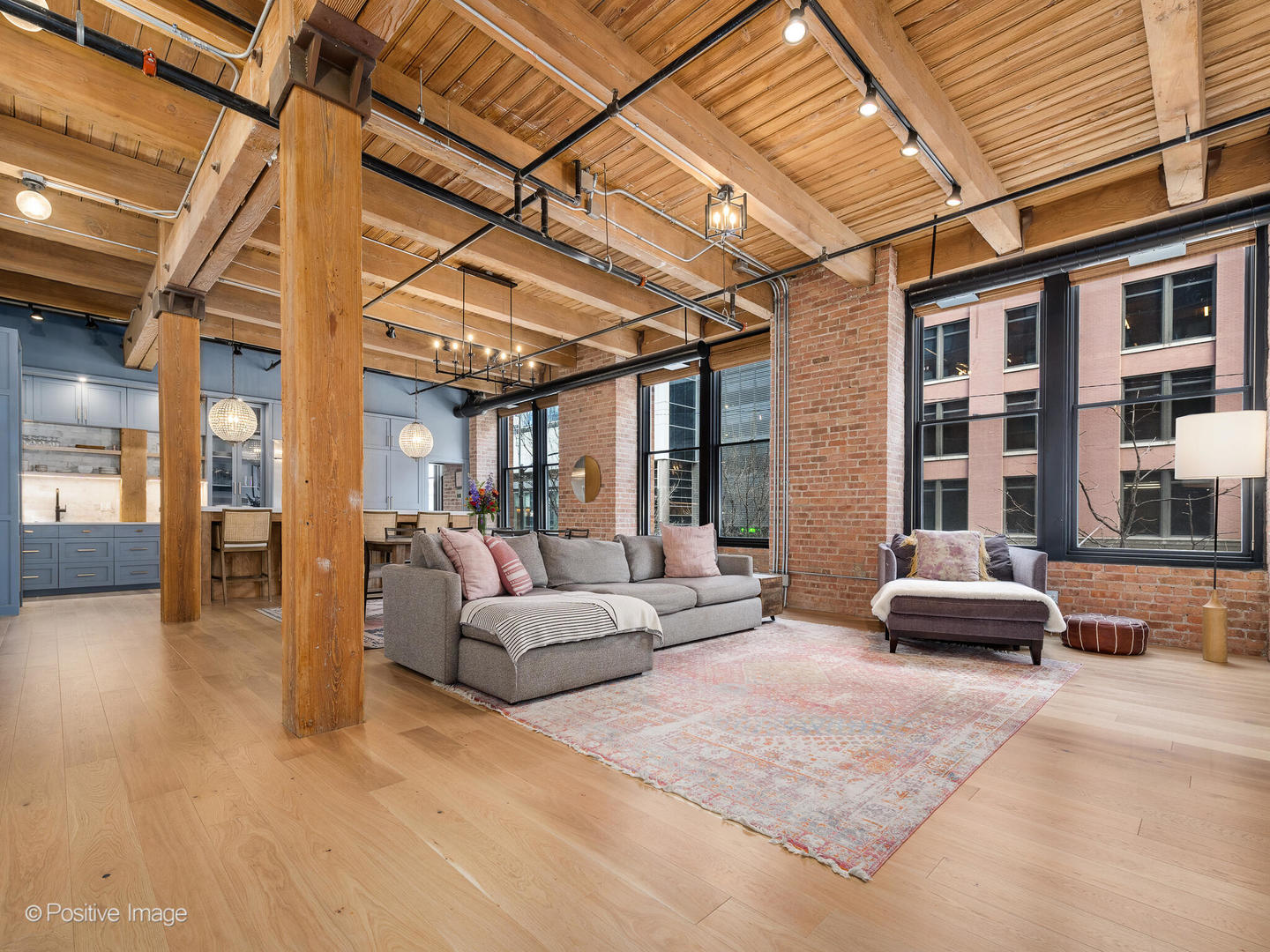 728 W Jackson Boulevard Unit: 221-222