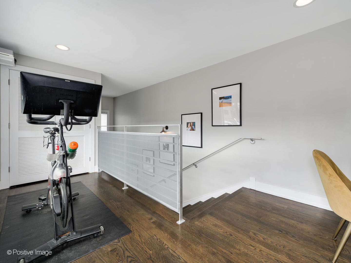 1312 W MADISON Street Unit: 4B
