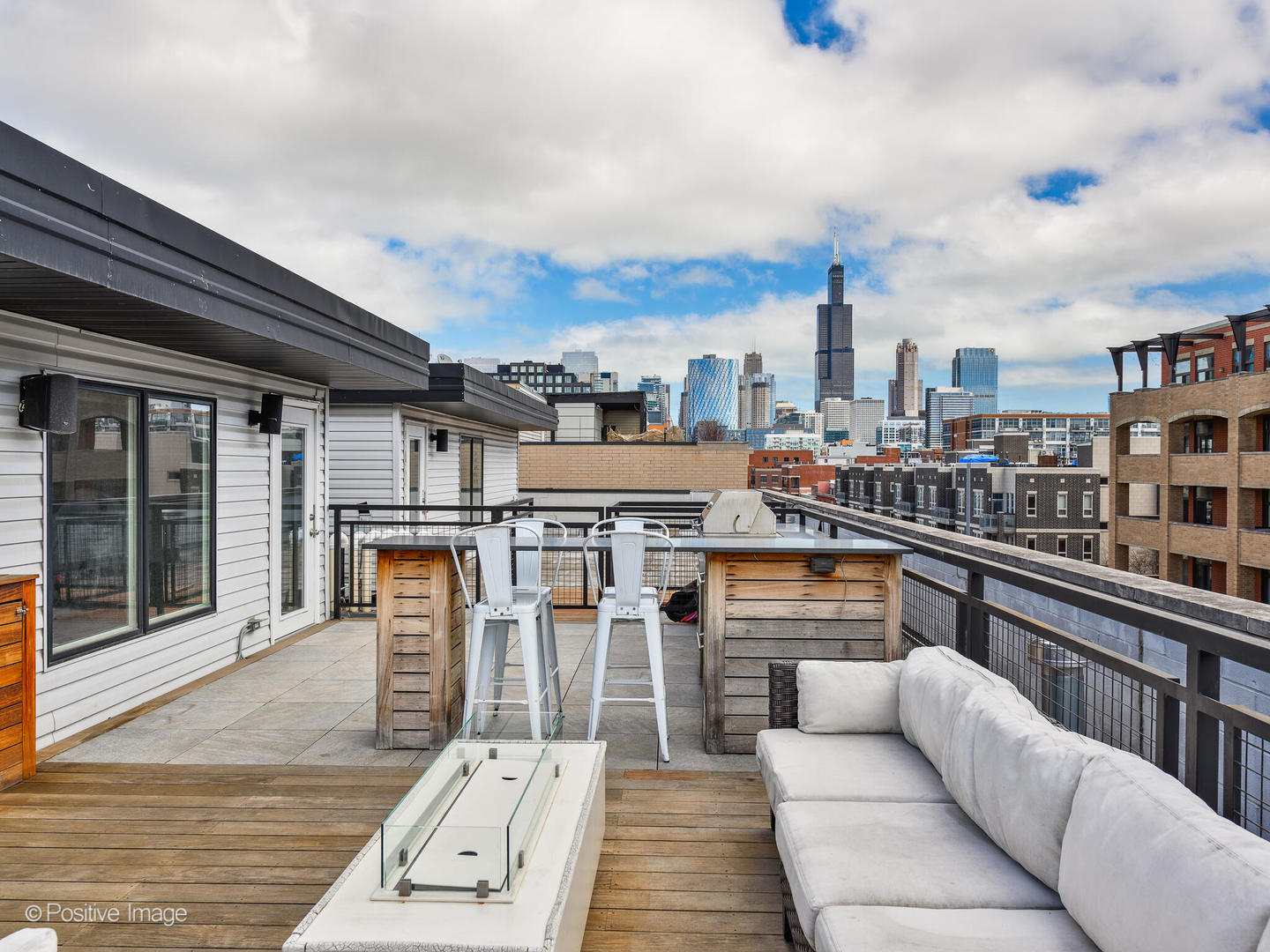 1312 W MADISON Street Unit: 4B