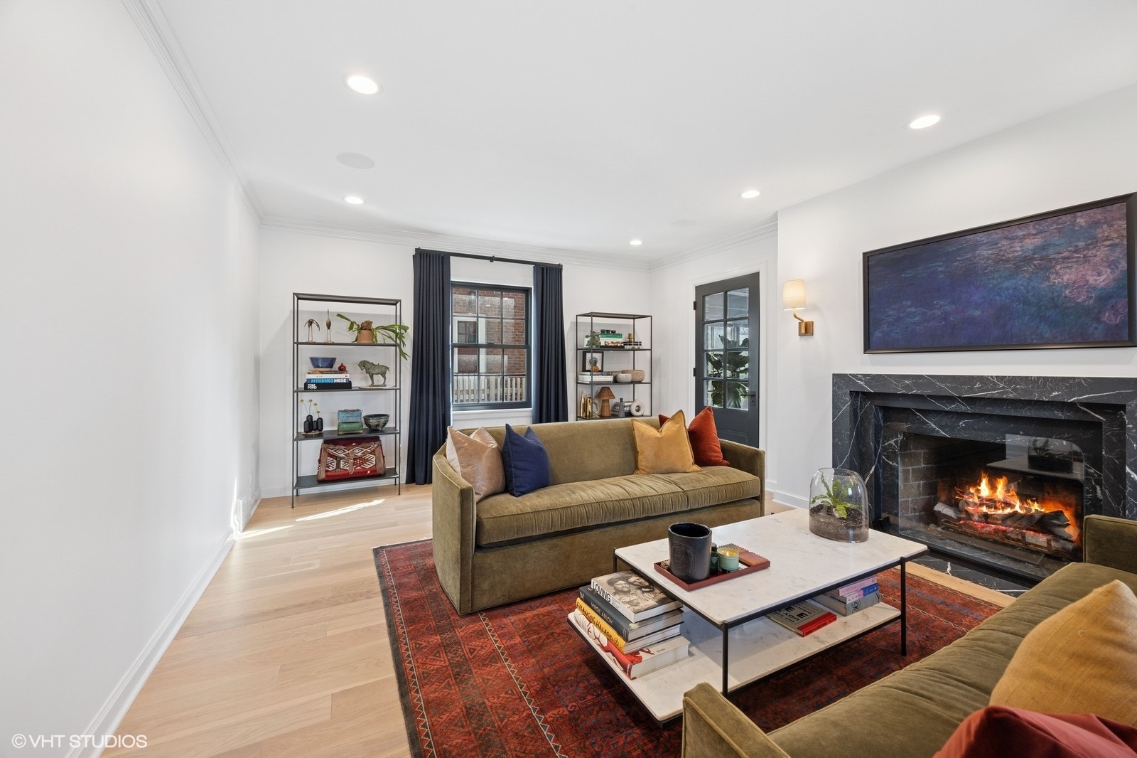 1048 N Oak Park Avenue