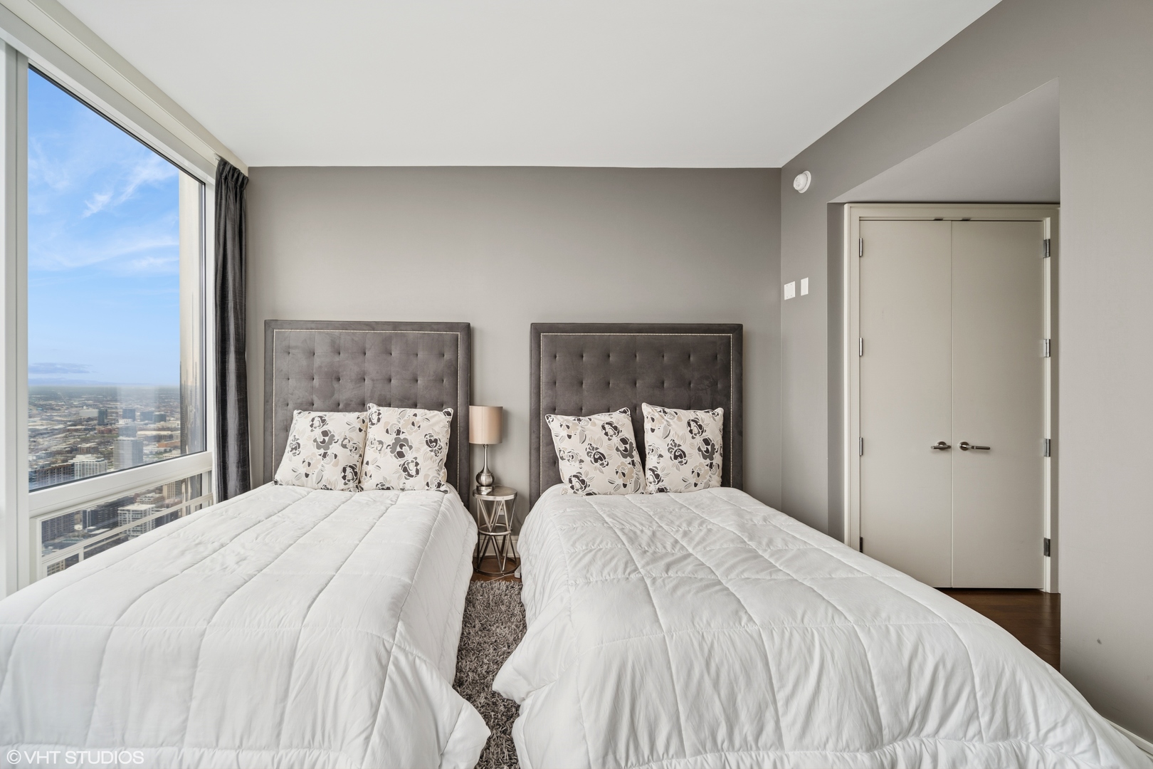 401 N Wabash Avenue Unit: 56D