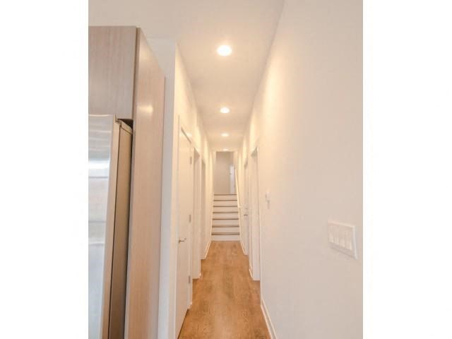 832 W Erie Street Unit: 1E