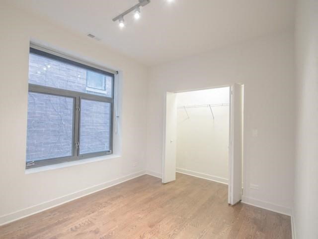 832 W Erie Street Unit: 1E