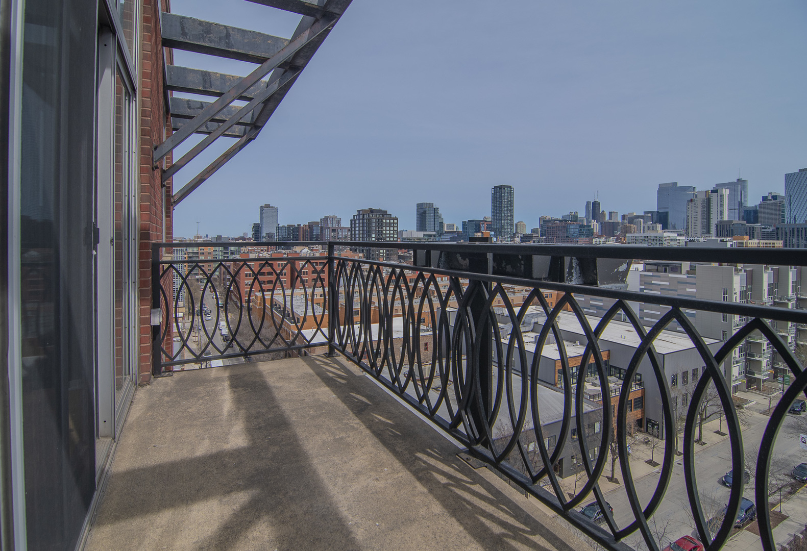 1201 W ADAMS Street Unit: 1004