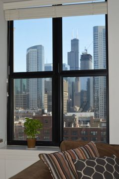 451 W Huron Street Unit: 1412