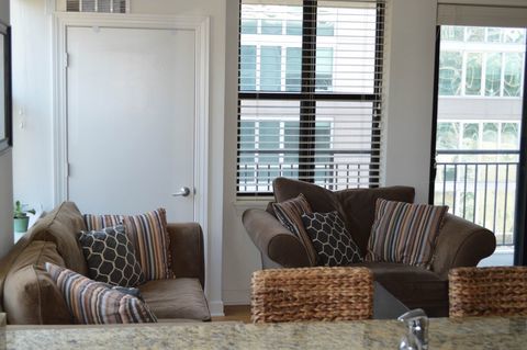 451 W Huron Street Unit: 1412