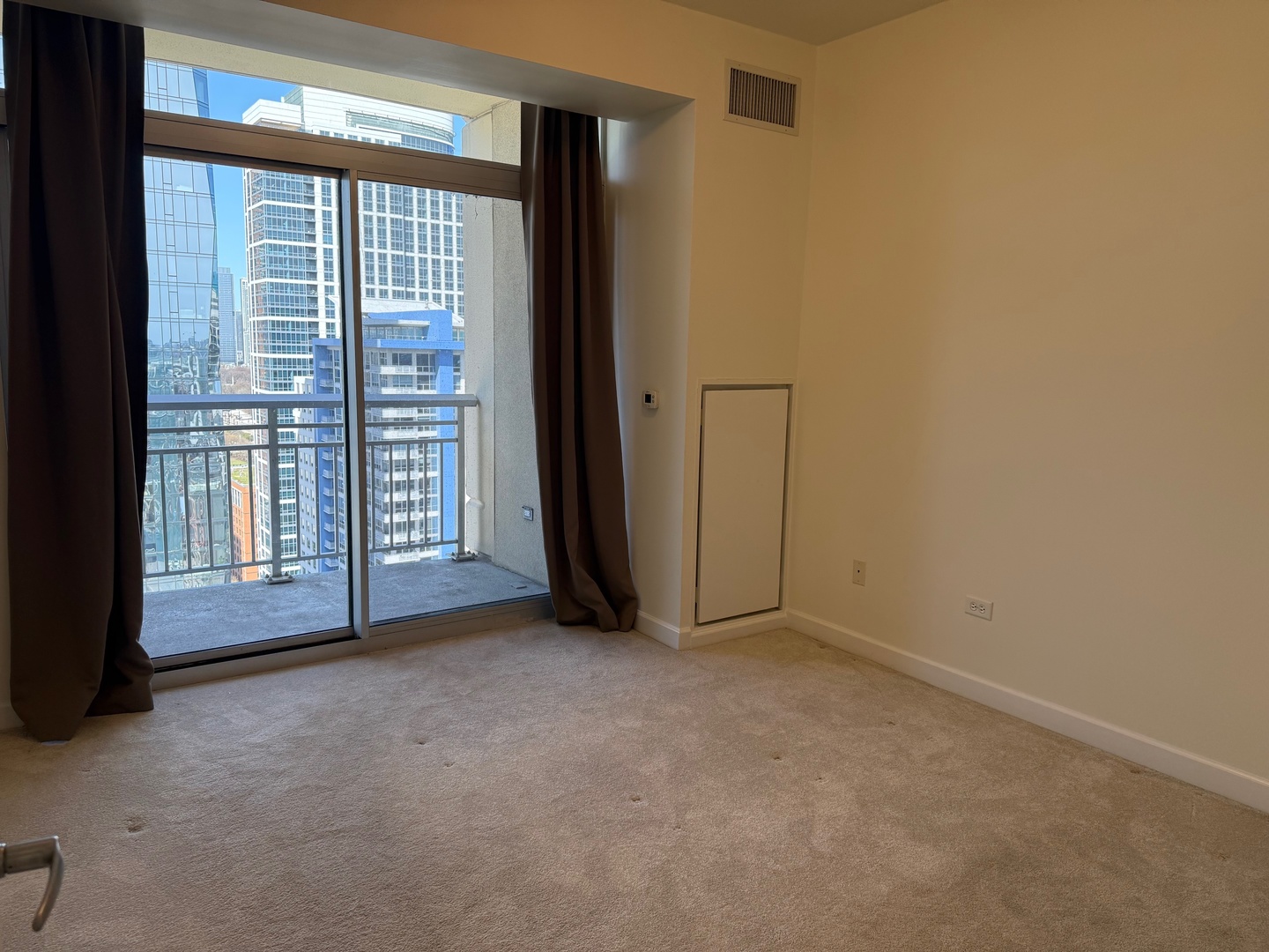 1400 S Michigan Avenue Unit: 2305