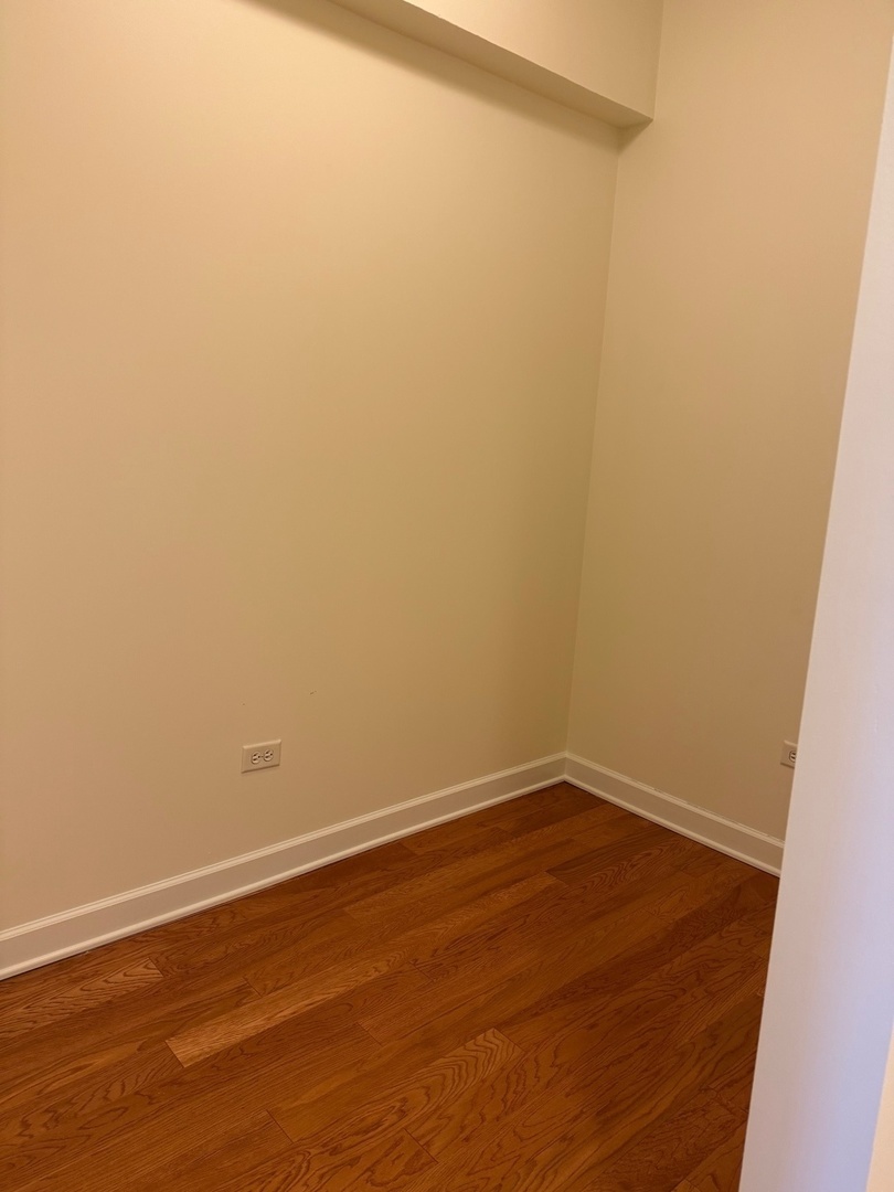 1400 S Michigan Avenue Unit: 2305