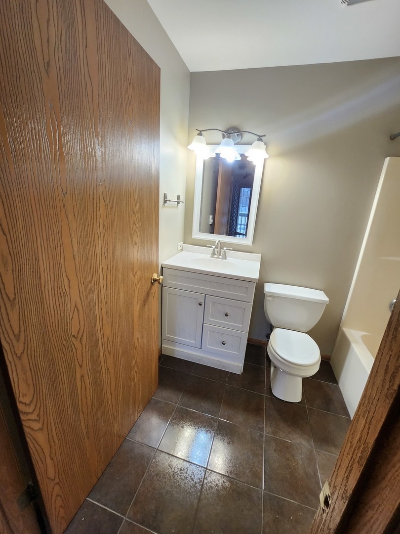 431 Leah Lane Unit: 2C