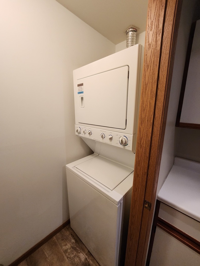 431 Leah Lane Unit: 2C