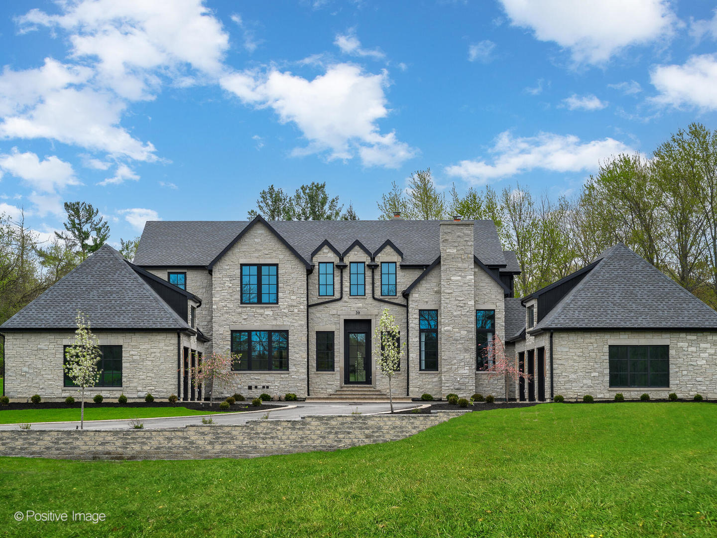 20 Creekside Lane